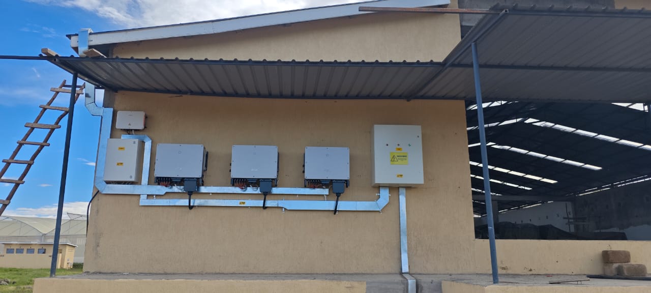 175kWp Grid-Tied image 82